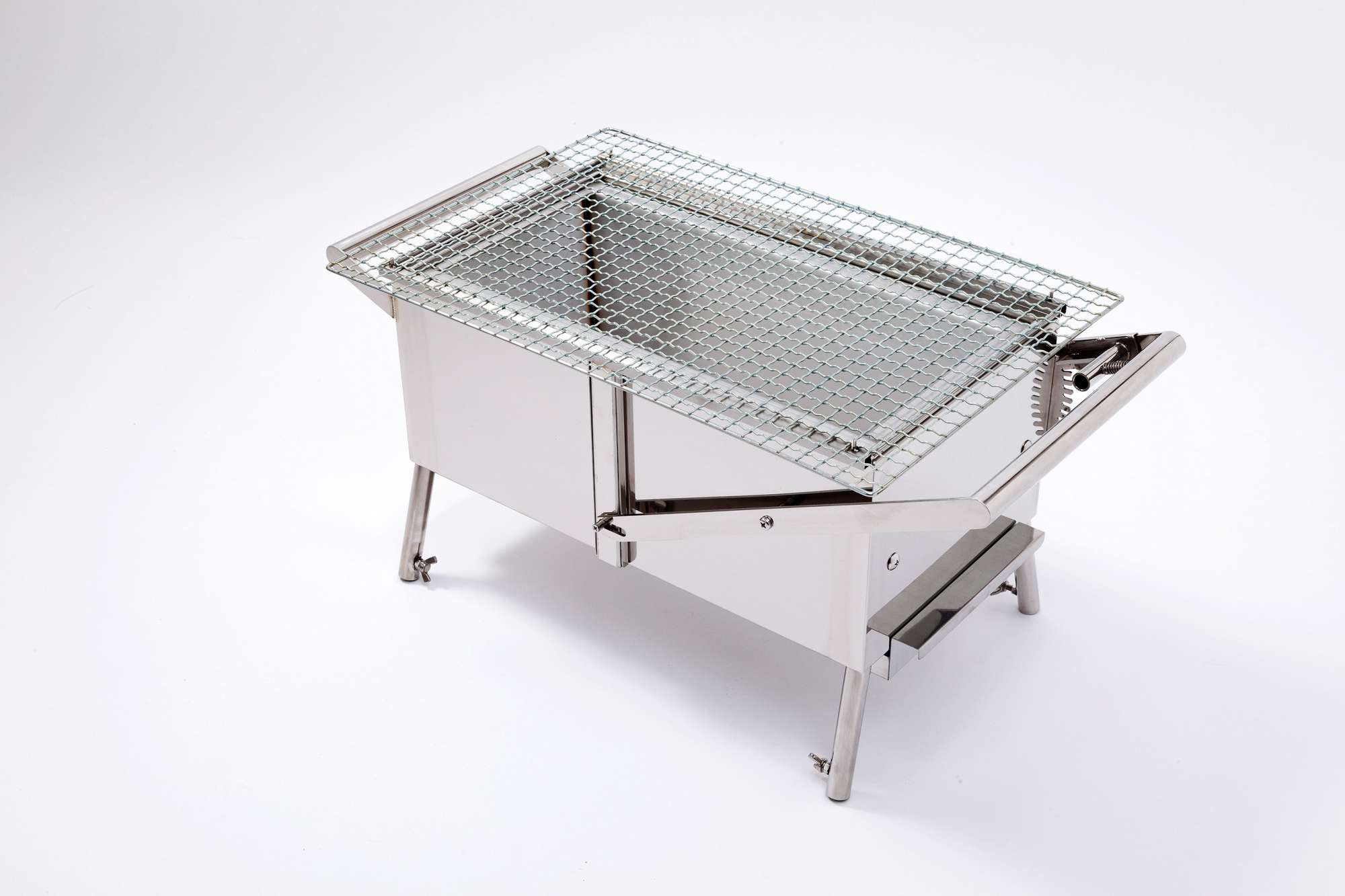  - 脚は脱着式で、外すと高さ270cmの焼き台として使えます。 -  - 