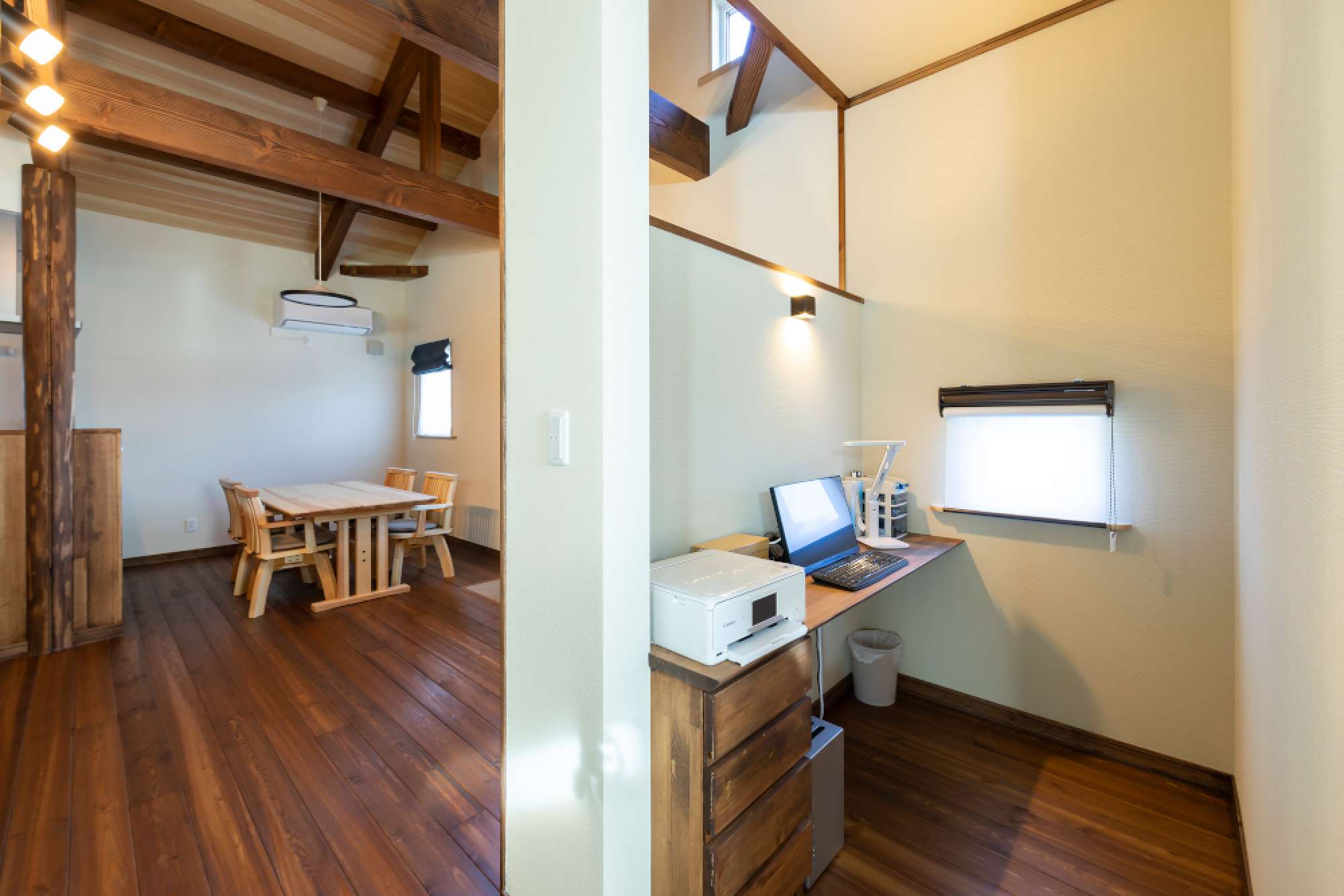 ちょっとした小部屋。 テレワークにちょうど良いかもしれません。 - - -