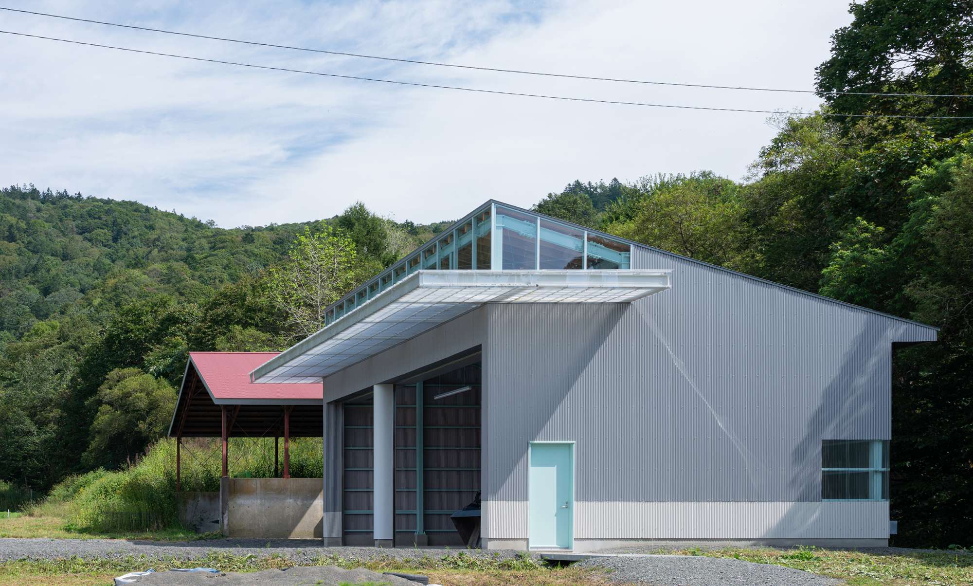 ガレージ棟／サラブレッド牧場の建築群