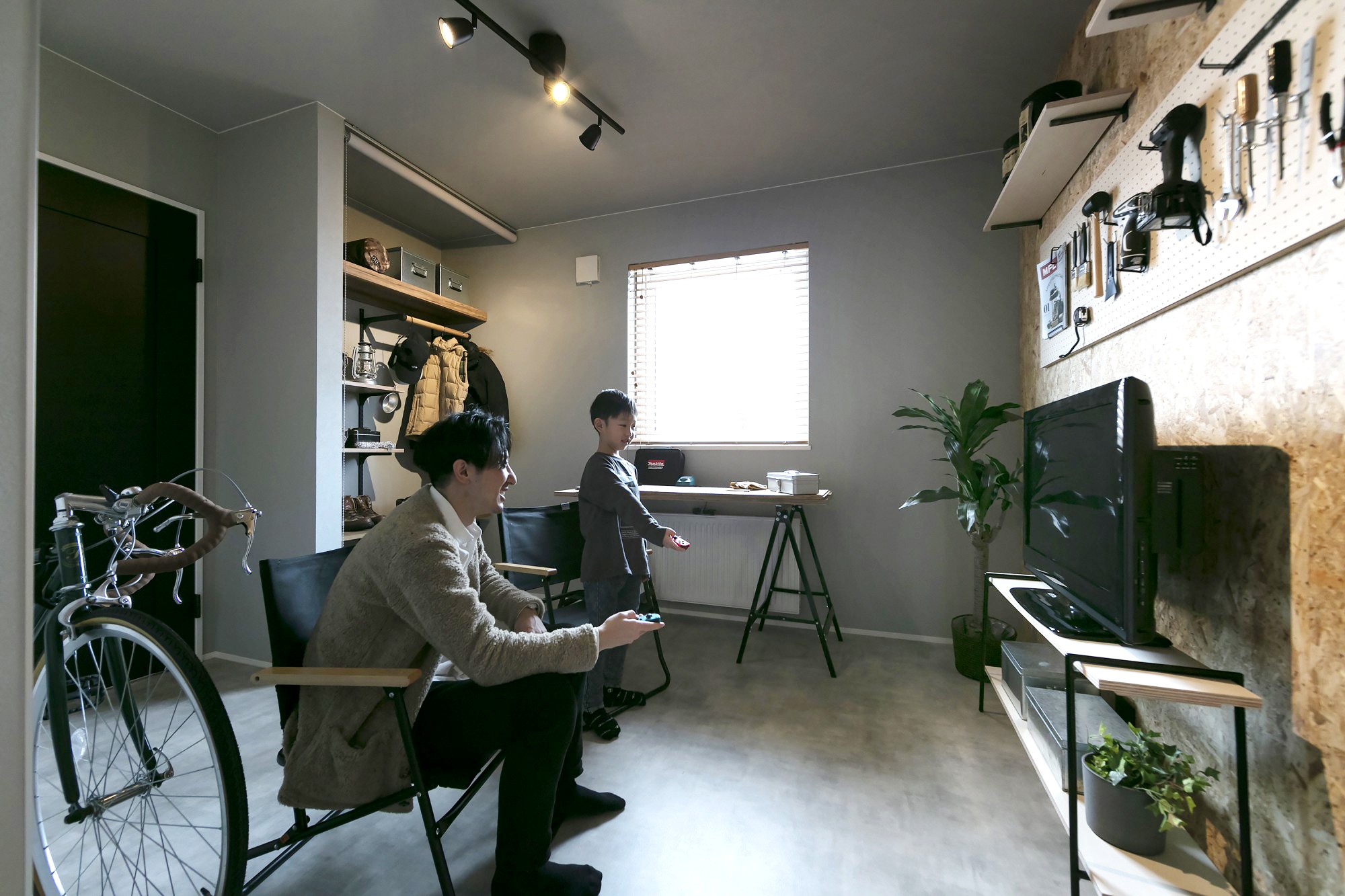 マルチスペース -  -  - 