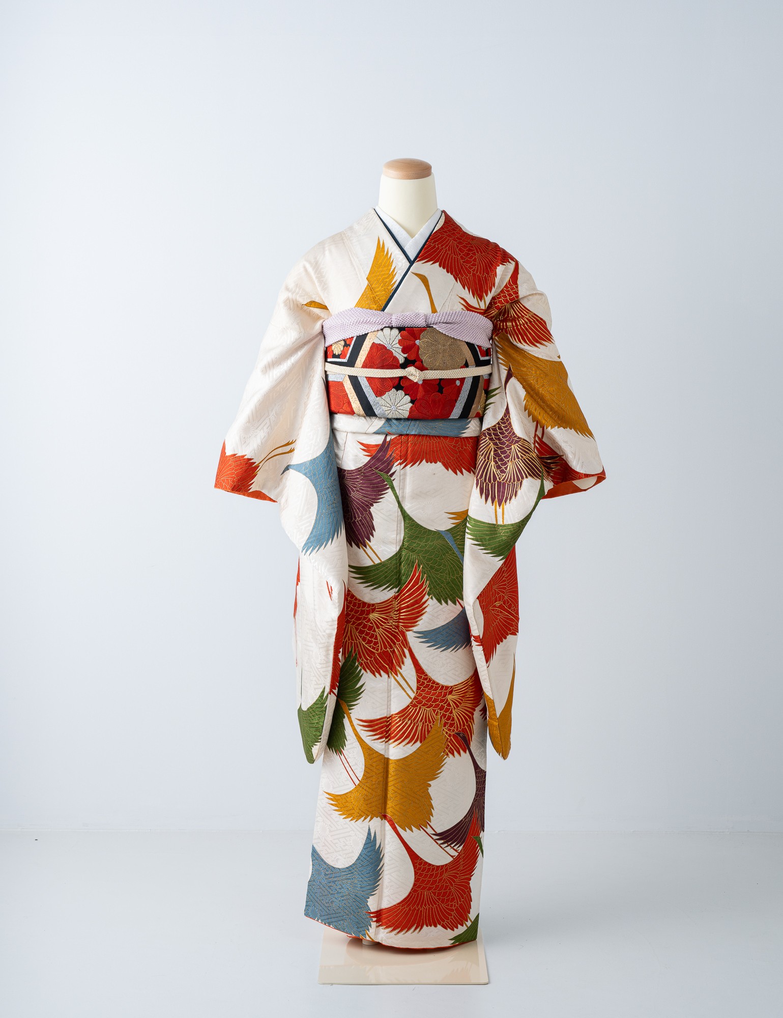 舞鶴［F-WH004］ - 色彩豊かな飛鶴文の振袖