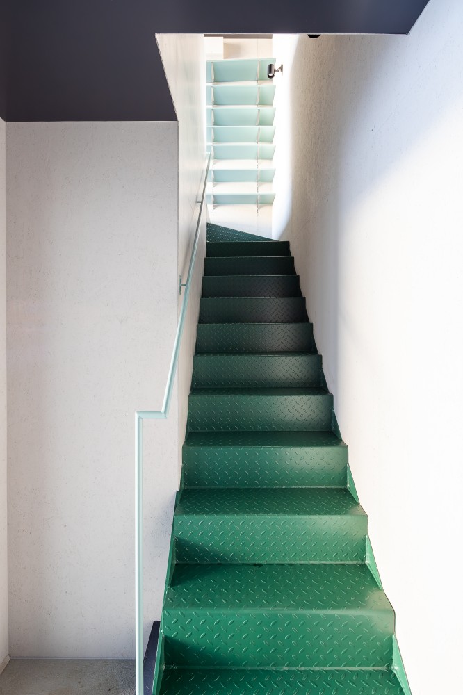 事務所、セカンドハウス、店舗「UniCon Base X JR KOTONI」／北海道札幌市西区