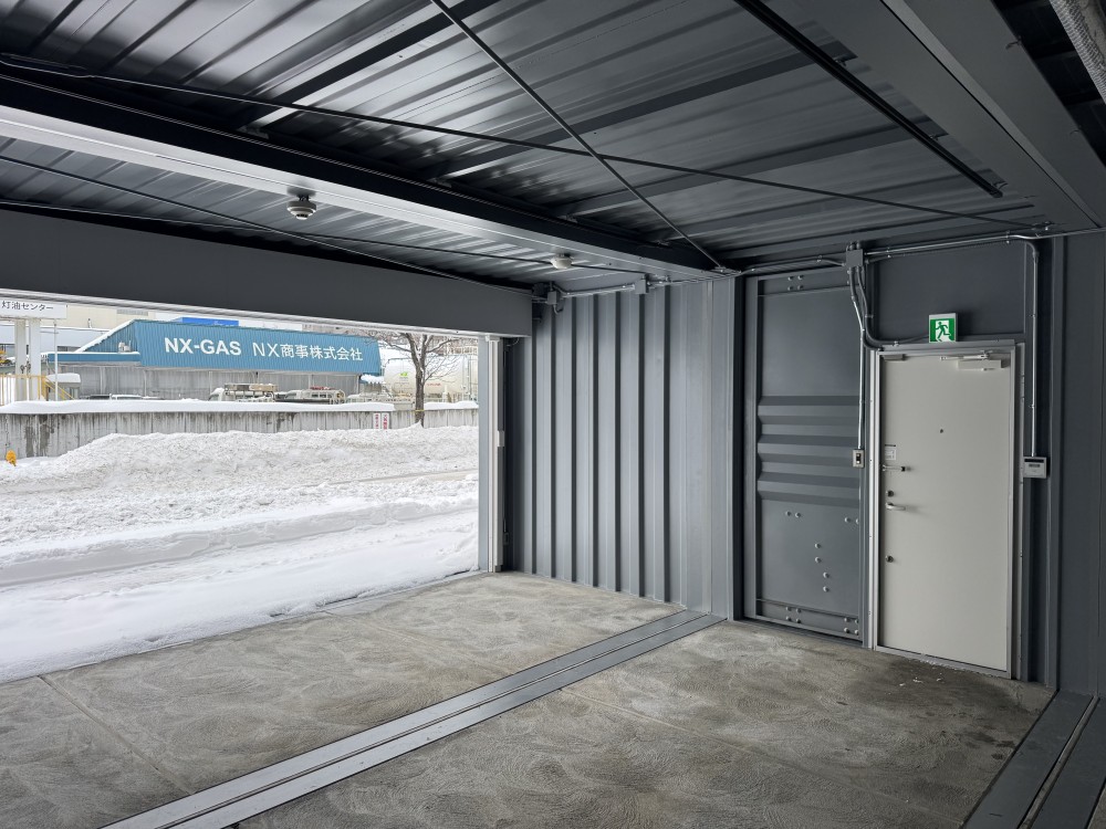 事務所、セカンドハウス、店舗「UniCon Base X JR KOTONI」／北海道札幌市西区