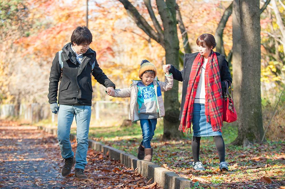  - もっと探検したかったけれど 今度は公園へと向かいます&nbsp;おっとっと 気をつけて