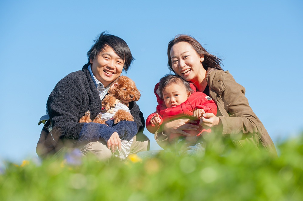  - 青空をバックに　ご家族で記念の1枚&nbsp;風も心地よさそうです
