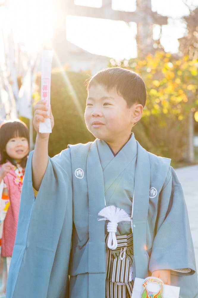 - お兄ちゃん　千歳飴開封です