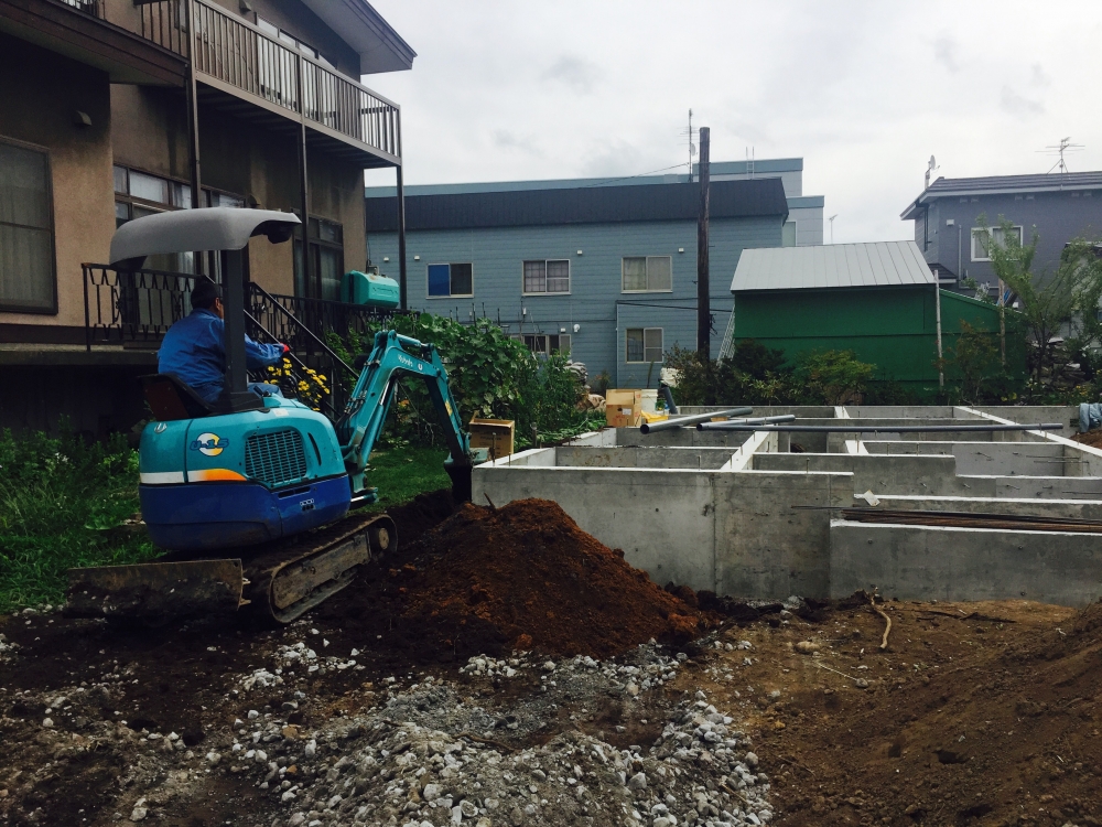  - 設備配管埋設 -  - 